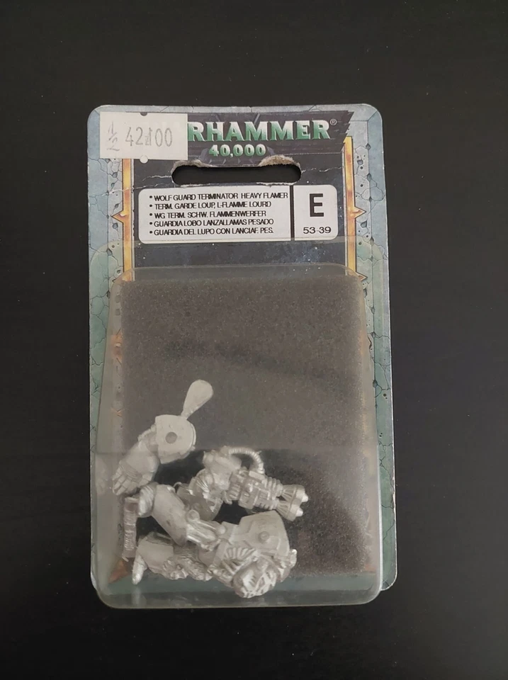 Warhammer 40.000 / 40k Wolf Guard Terminator w/ heavy flamer (blister) - Image 1 of 1
