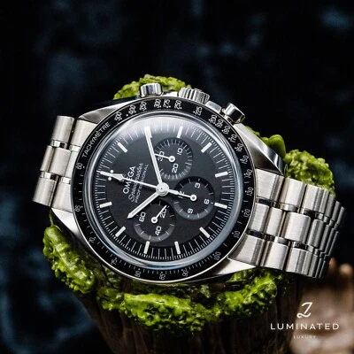 OMEGA Speedy Speedmaster Pro Sapphire Sandwich Moonwatch 310.30.42.50.01.002 - Image 1 of 4