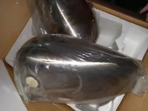 NOS CUSTOM CHROME SPLIT HALF TANKS , NEW IN THE BOX RIGID XL - Foto 1 di 7