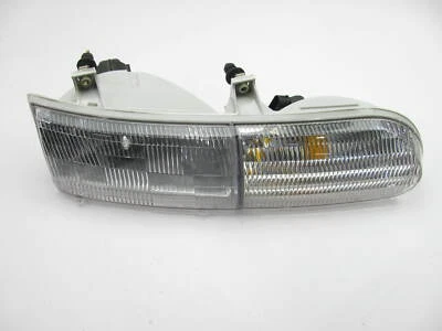 NUEVO FUERA DE CAJA - 44ZH819C FARO DERECHO Faro Para 92-95 Ford Taurus Foto 1 de 4
