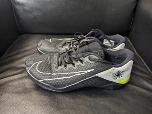 💥 Nike Metcon 5 ‘Black Volt’ Villains Edition Men's US Size 11 AQ1189-007 💥 - Picture 1 of 10