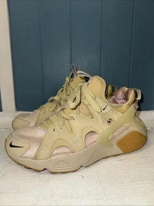 NEW WOMEN'S  NIKE AIR HUARACHE CRAFT DQ8031 201 SESAME-SAIL SZ 10 - Picture 1 of 10