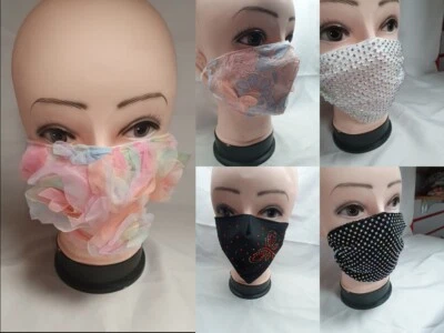 Hermosa máscara de diseñador de moda para damas tamaño ajustable lavable reutilizable  Foto 1 de 3