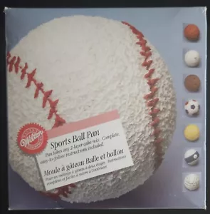 Wilton Sports Ball Kuchenform Komplettset - Neu Offene Box - Bild 1 von 8
