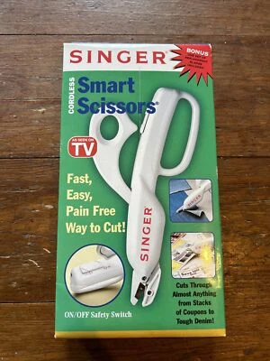 NEW Singer Smart Scissors Cordless, Battery op.  Fabric to Carpet w Bonus Blades - Image 1 of 4