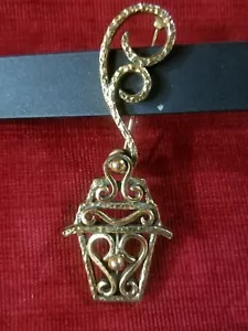 VINTAGE ZENTALL DESIGNER BROSCHE GELENK KUTSCHE LATERNE GEHÄMMERT GOLDFARBEN - Bild 1 von 11