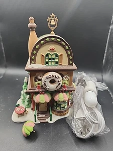 Department 56 North Pole Series Elfland Mini Donut Shop 56702 *read* - Picture 1 of 9