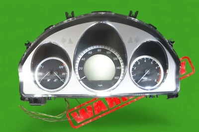 Приборный спидометр кластер 08–2011 Mercedes W204 C300 C350 2049001505 от оригинального производителя - Изображение 1 из 4