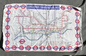 Vintage LONDON UNDERGROUND Scenic Map England Souvenir Linen Dish Towel - Picture 1 of 2