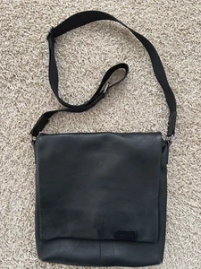 Strellson ShoulderBag Garret, Leder/schwarz - Bild 1 von 3