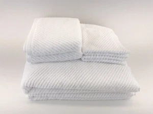Max Studio 100% Cotton 6Pc Set White 2 Bath 2 Hand 2 Washcloth Towel New - Picture 1 of 7