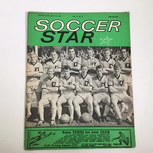 Revista Estrella de Fútbol 24 de marzo de 1962 Vol 10 No 27 Cubierta Frontal Condado de Newport - Imagen 1 de 15