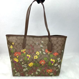COACH City Tote Bag In Signature Canvas With Floral Print CR165 Khaki Multi NWT - Picture 1 of 9