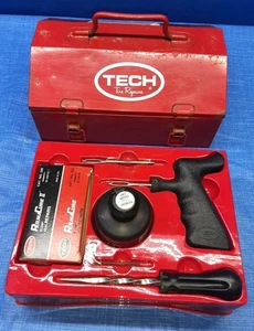 Vintage Tech Reifen Reparatur Set Rot Metall Stahl Werkzeugkasten Antik Handwerkzeuge - Bild 1 von 13