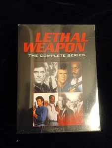 Lethal Weapon - The Complete Series (DVD, 4-Disc Set) Sealed, Brand NEW! - Foto 1 di 5