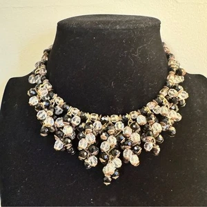 Collar Adornado Negro y Oro Declaración [Joyería 063] - Imagen 1 de 5