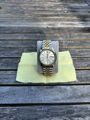 Seiko SNXJ90 36mm  Day-Date Watch - Image 1 of 4