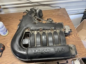 2008-10 Dodge Charger 3.5l V6 Intake Manifold!!!!!!!!!! - Picture 1 of 9