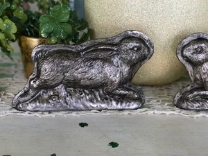 Primitive Vintage Style Easter Springtime Faux Bunny Rabbit Cookie Mold Figurine - Picture 1 of 3