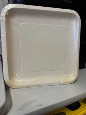 Ivory 9-1/8" Paper Dinner Plates 18 Per Pack Tableware Party Supplies New! - Image 1 of 2