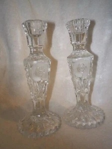 Kerzenständer Kristallglas geätzt elegant Paar 8" Rosenmuster - Bild 1 von 7