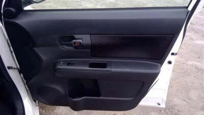 Toyota XB SCION  2009 Front Door Trim Panel Right 391346 - Image 1 of 4