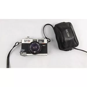 Ungeprüfte Vintage Ricoh 35 ZF 40 mm manuelle Filmkamera mit Tragetasche - Bild 1 von 5