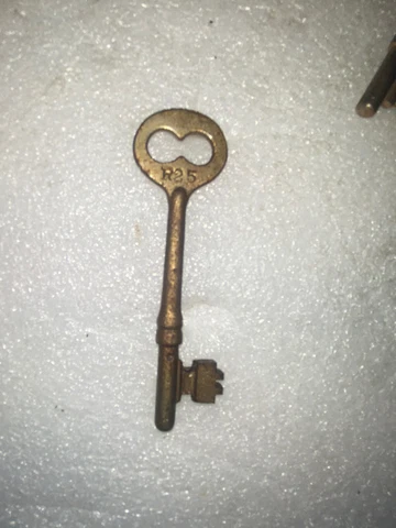 Antique Corbin Mortise Lock Skeleton Key Marked R25 Cover