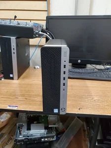 HP Prodesk 600 G4 SFF i7 8700 3,2 GHz 6 core 32 GB RAM 500 GB NVMe Windows 11 Pro - Foto 1 di 5