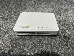 BT Openreach Huawei EchoLife HG612 FTTC VDSL Fibre Modem including PSU - Picture 1 of 4