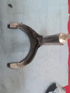 Mercedes-Benz Shift Fork A186 265 03 02 – Genuine OEM Manual Transmission... - Picture 1 of 6