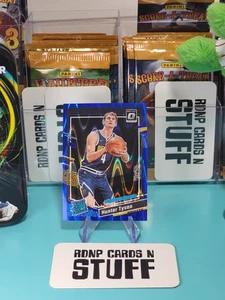 2023-24 Donruss Optic - Rated Rookie Hunter Tyson #201 Aqua Prizm /249 (RC) - Picture 1 of 2