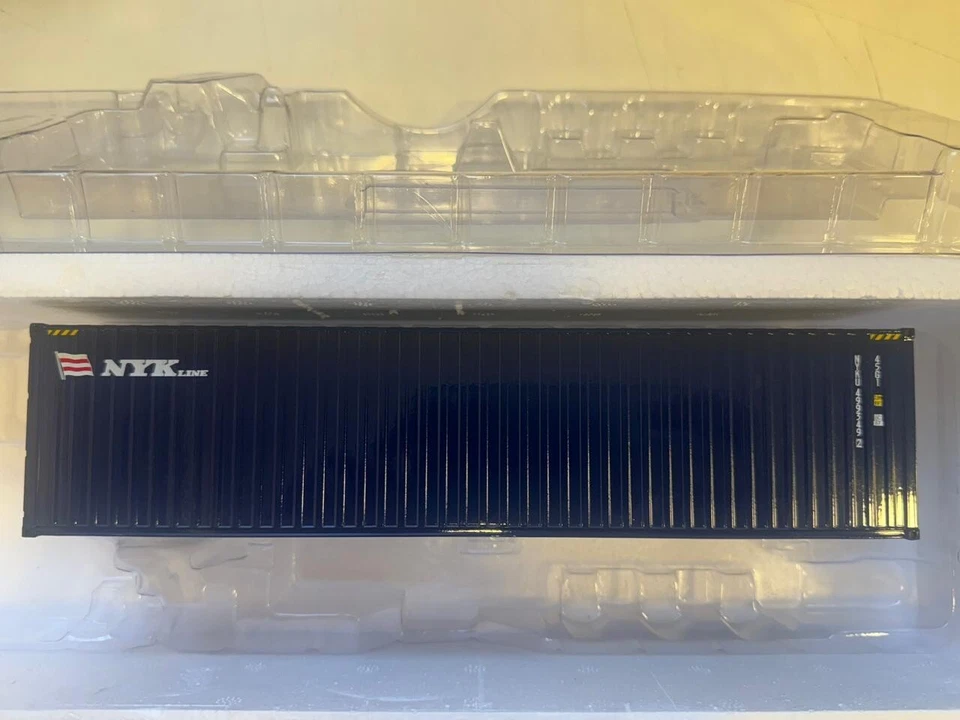 WSI truck models Scania 3 Streamline 4X2 Scania R5 Topline 6X2 CAUDENBERG