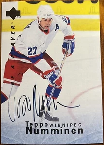 1995-96 Be A Player Autographs Teppo Numminen #S68 Winnipeg Jets - Picture 1 of 2
