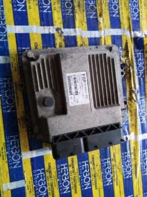 55194018 centralina motore per OPEL COMBO (CORSA C) 2001 216417 - Immagine 1 di 4