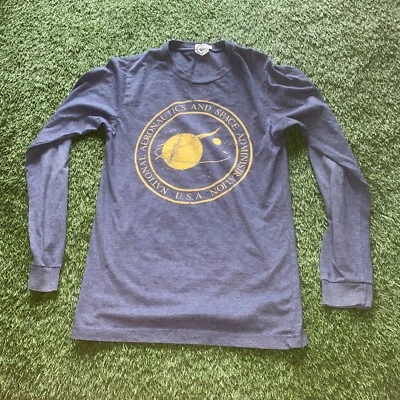 Camisa para hombre pequeña azul de la Administración Nacional de Aeronáutica y del Espacio EE. UU.  Foto 1 de 4