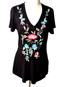 Caite L Black Tunic Top Intricate Floral Embroidery V-Neckline  Fit & Flare ART - Picture 1 of 15
