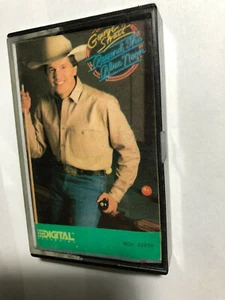 GEORGE STRAIT BEYOND THE BLUE MOON CASSETTE TAPE - Picture 1 of 2