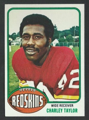 1976 Topps #450 CHARLEY TAYLOR Washington Redskins HALL OF FAME CLASS 1984 - 05 - Image 1 of 2
