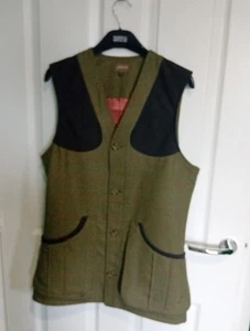 Musto Scottish Tweed Shooting/Sports Gillet Bnwot Size S 40inch Chest - Picture 1 of 15