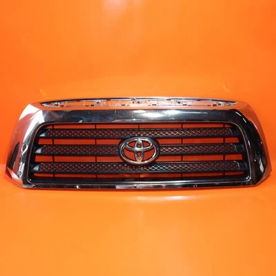 Grelha TOYOTA TUNDRA 2007 2008 2009 FABRICANTE DE EQUIPAMENTO ORIGINAL - Imagem 1 de 4