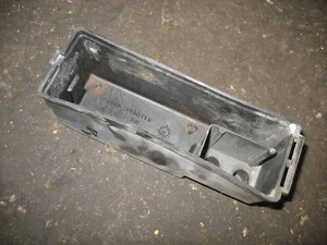 90 POLARIS INDY TRAIL 440 TOOL BOX - Imagen 1 de 2