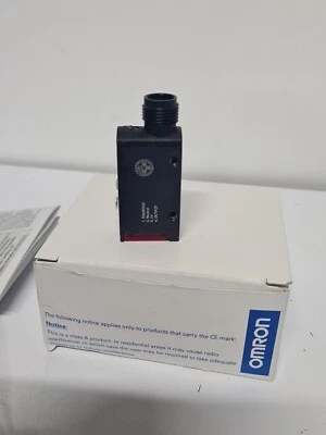 E3SAD38 OMRON Photoelectric sensor  100mm - Image 1 of 4