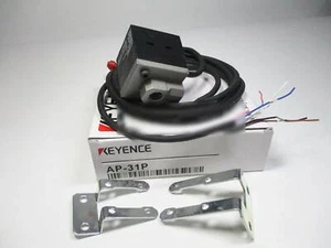 1PCS New KEYENCE AP-31P AP31P Pressure Sensor - Picture 1 of 3
