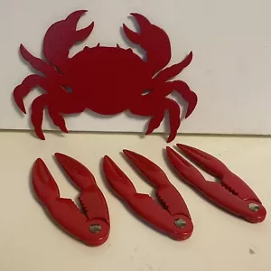 Lobster Claw Seafood Crackers Set of 3 & Red Crab Trivet - Kitchen Crack - Picture 1 of 4
