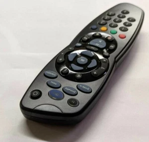 TELECOMANDO PER DECODER MY SKY HD - ORIGINALE - NUOVO - Foto 1 di 2