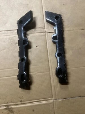 Parachoques trasero Mazda CX-9 2019 soporte de montaje de retención lateral izquierdo/derecho OEM Foto 1 de 4