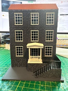 O Scale Harpers Ferry "Town INN" - Picture 1 of 6
