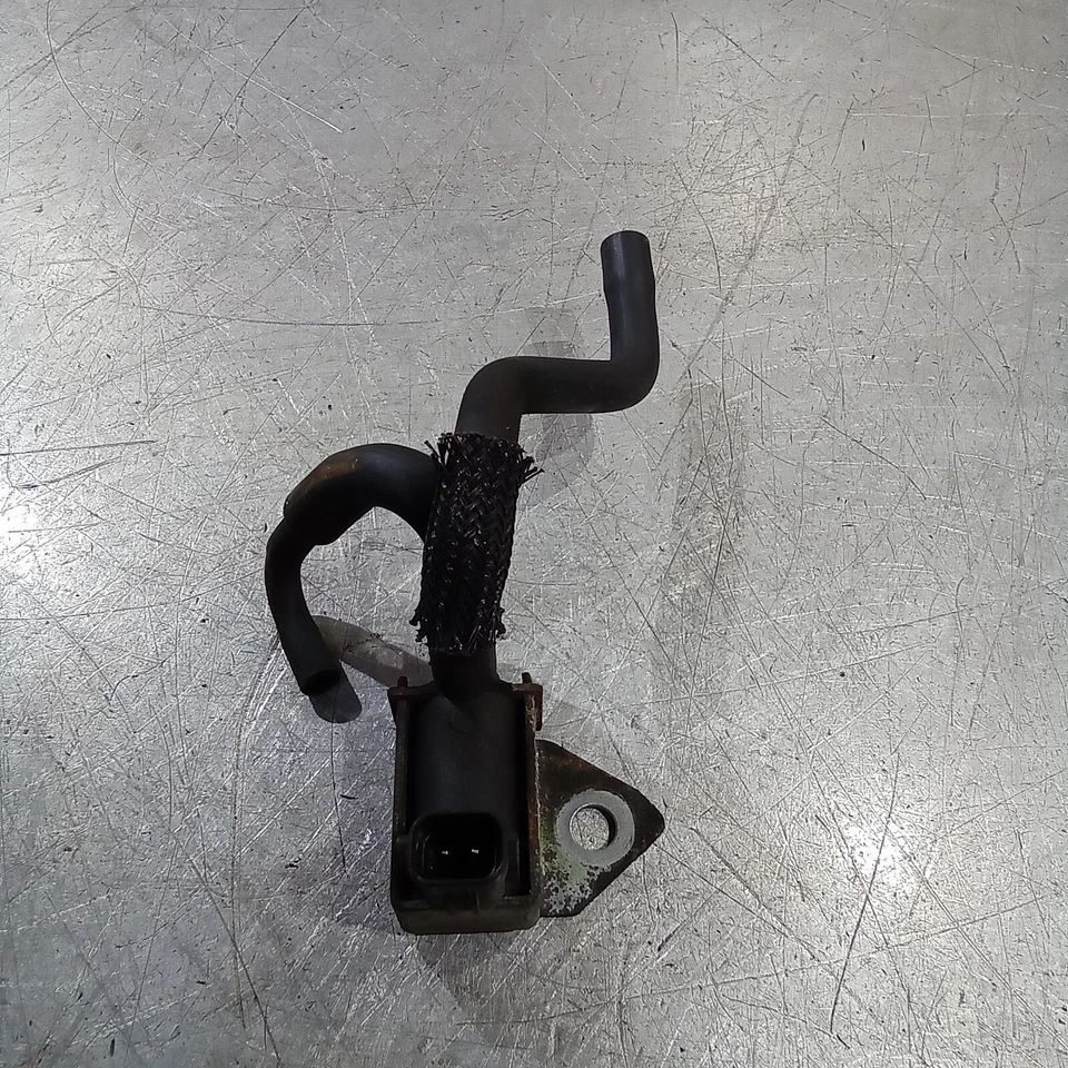 Subaru Impreza Newage 2004-2007 Air Vacuum Purge Solenoid Valve & Pipes - Image 1 of 4