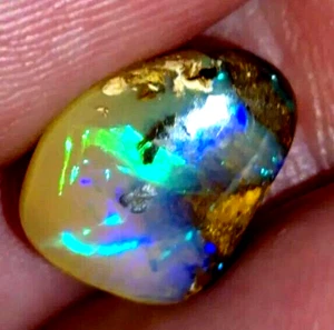 Natürlicher australischer Kristall Boulder Opal Cabochon. Tops Gem #1 - Bild 1 von 4